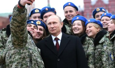 Путін не хоче, щоб хтось із генералів отримав популярність у війні з Україною. Тому що вони можуть перестати йому підкорятися