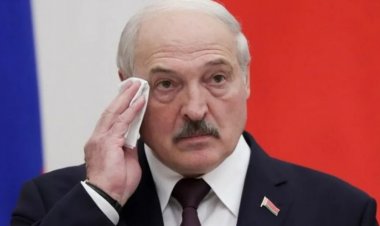 Лукашенко вітає український народ з Днем Незалежності й бажає «мирного неба»