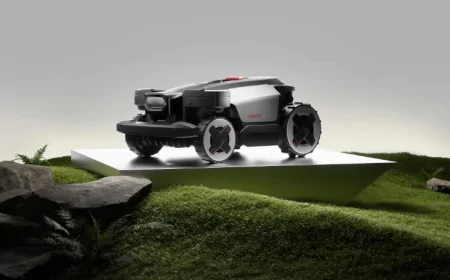 Roborock переходить від пилососа до скошування газону.