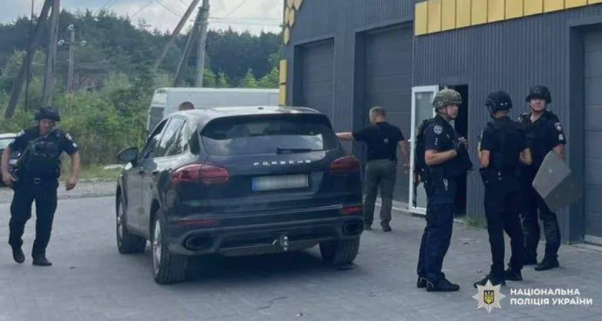 Стрілянина на Львівщині: орендар автосервісу застрелив власника приміщення, після чого вкоротив собі віку