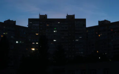 У кількох областях України запровадили екстрені відключення електроенергії
