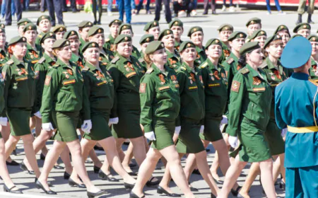 Окупанти набирають «жіночі» штурмові роти під Покровським