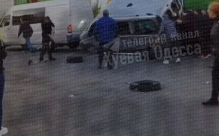 В Одесі група чоловіків напала на військових ТЦК