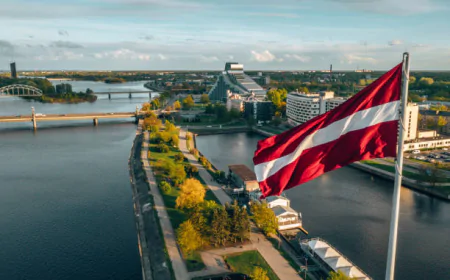 Латвія змінює підхід до підтримки українських біженців: акцент на оборону та інтеграцію