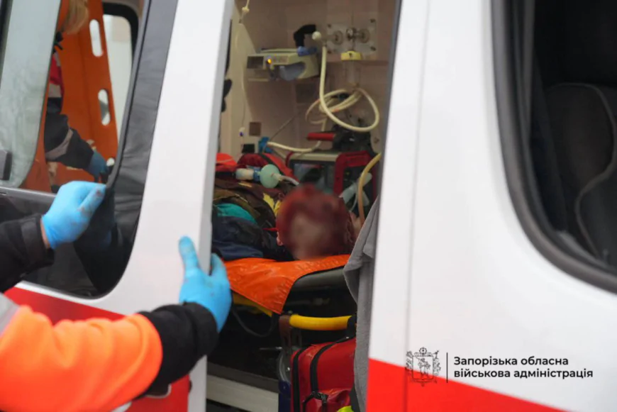 Росія завдала авіаудару по Запоріжжю й району: понад 20 поранених, руйнування житла й критичної інфраструктури