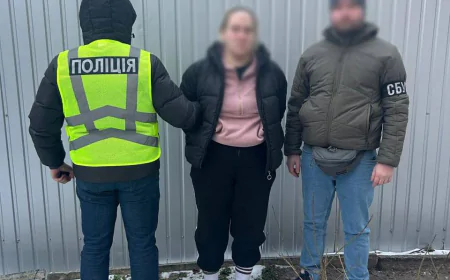 У Києві затримали 24-річну підозрювану в підриві авто військового — слідство вказує на агентурну мережу РФ