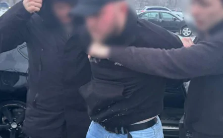 Мільйони на ухилянтах: Нацполіція ліквідувала 13 схем уникнення мобілізації по всій Україні