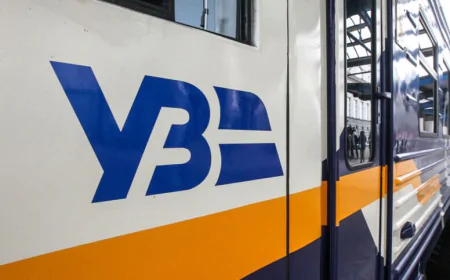 Укрзалізниця змінює рух поїздів через посилення атак: які регіони під загрозою
