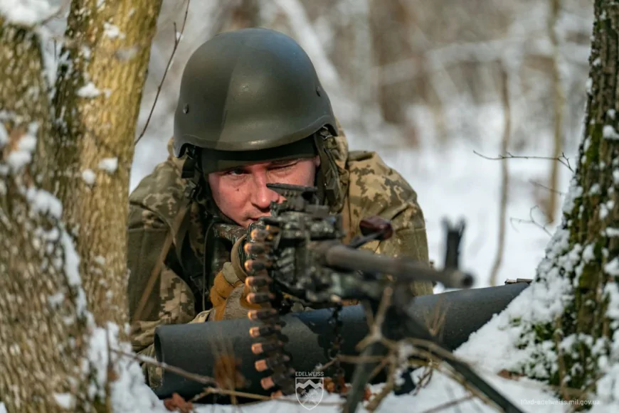 Українські захисники стримують активні атаки окупантів: 78 зіткнень та обстрілів по всій лінії фронту