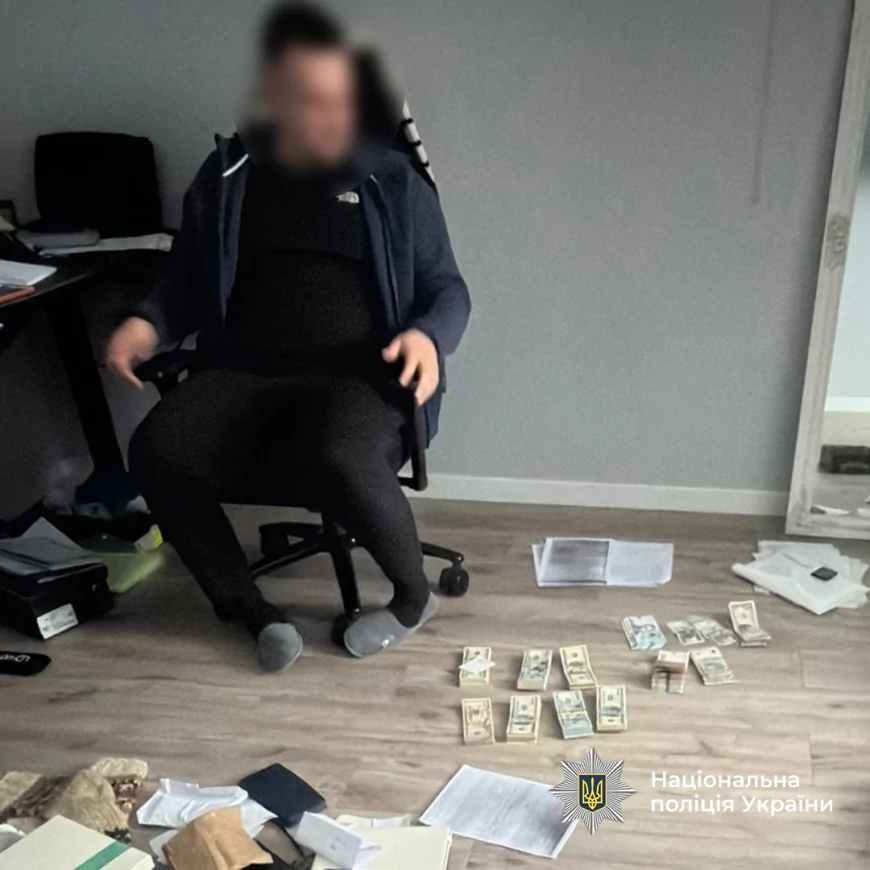 Мільйони на ухилянтах: Нацполіція ліквідувала 13 схем уникнення мобілізації по всій Україні