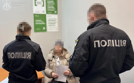 Львів: жінка обстріляла авто з військовими ТЦК і поліцією — прокуратура оголосила підозру