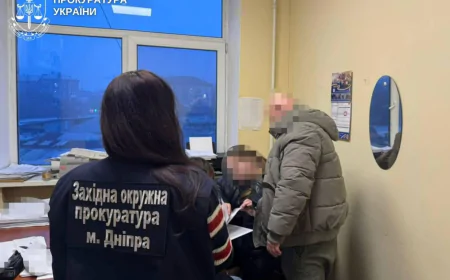 Операційна помилка у Дніпрі: дитині з переломом правої руки прооперували здорову