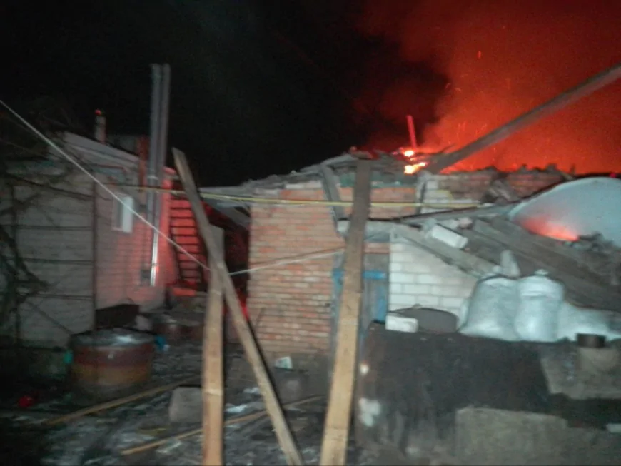 Нічна атака дронами по Дніпропетровщині: загиблі, поранені та масштабні руйнування