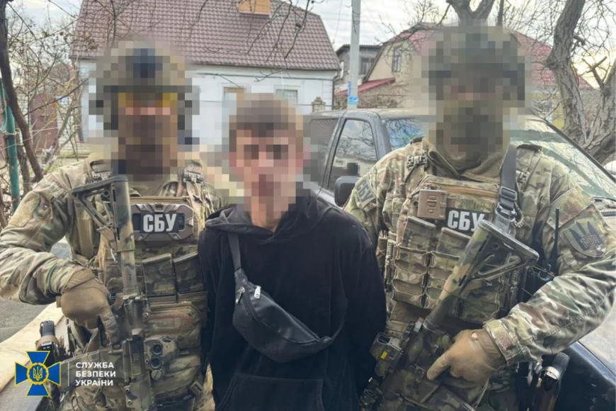Вибух у центрі Одеси: СБУ затримала підозрюваного у теракті, який координували з рф