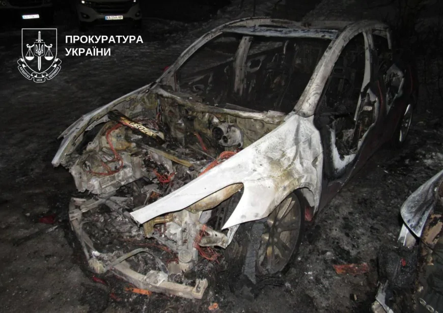 Підпал за 20 доларів: у Києві викрили підлітків, яких російські спецслужби використали для диверсій