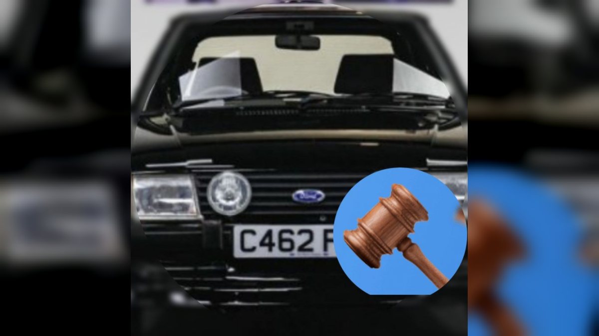 Ford Escort RS Turbo принцеси Діани виставлено на аукціон майже через 25 років після її смерті